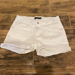 White guess shorts